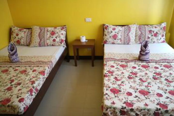 Room 16 of 48