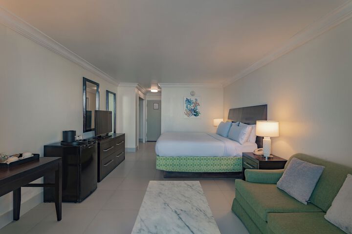 Room 15 of 109
