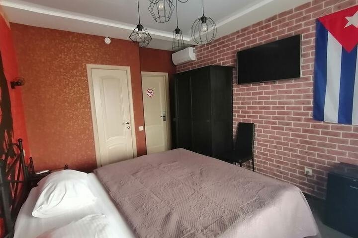 Room 41 of 73