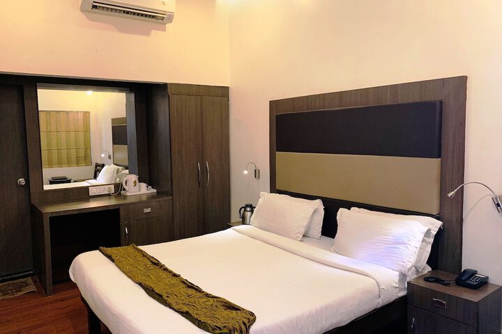 Room 25 of 56