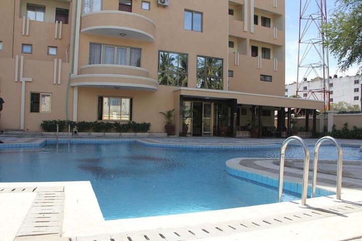 Jambo Travellers Hotel