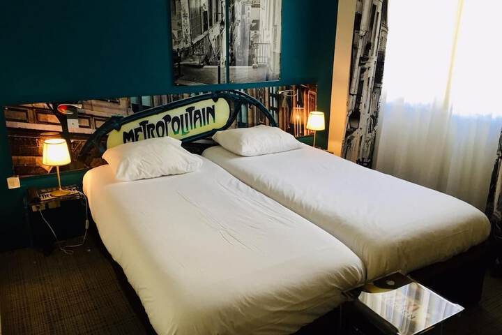 Room 22 of 56