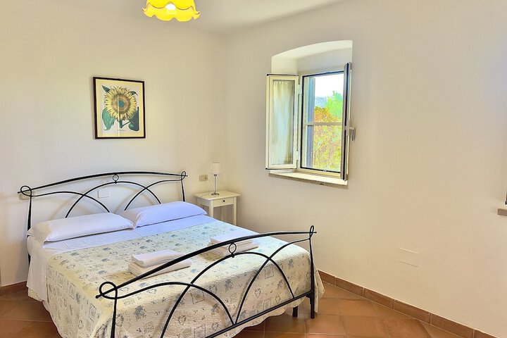Room 3 of 59