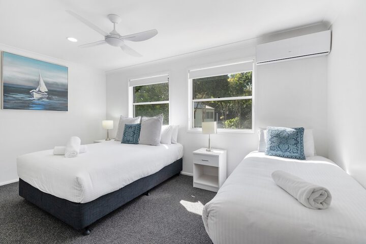 Room 5 of 286