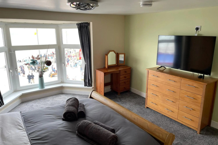 Room 3 of 22