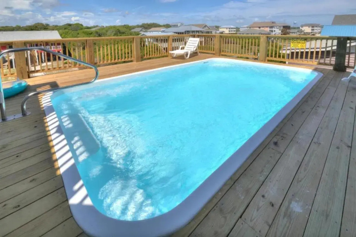 Pool 12 of 24