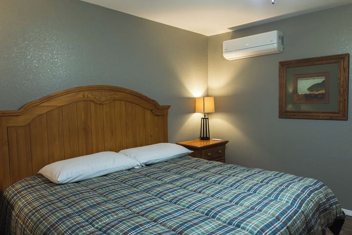Room 293 of 917