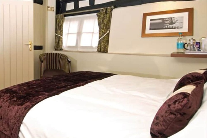 Room 4 of 46