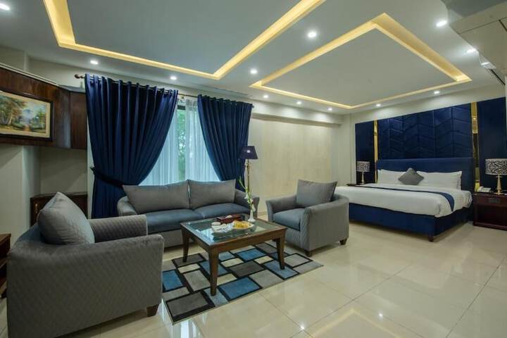 Room 5 of 60