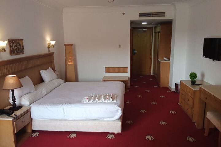Room 17 of 109