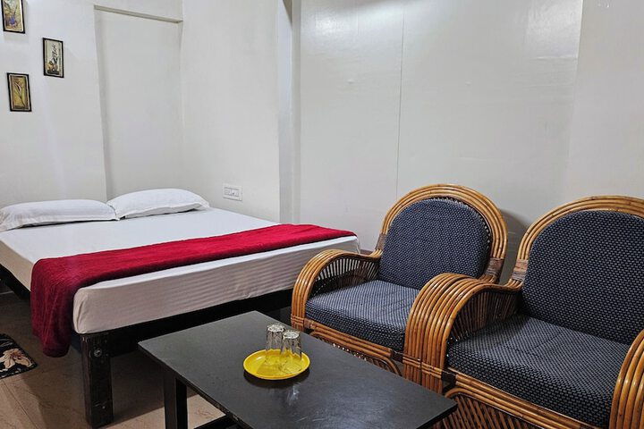 Room 17 of 68