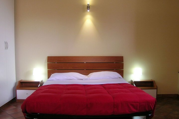 Room 17 of 40