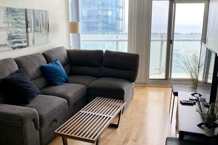 Room 62 of 90