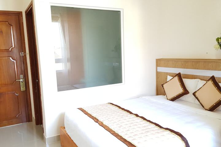 Room 15 of 44