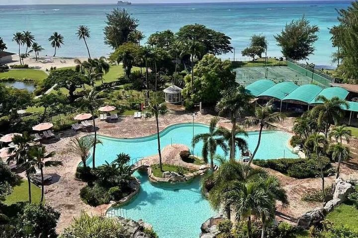 Pool 14 of 28
