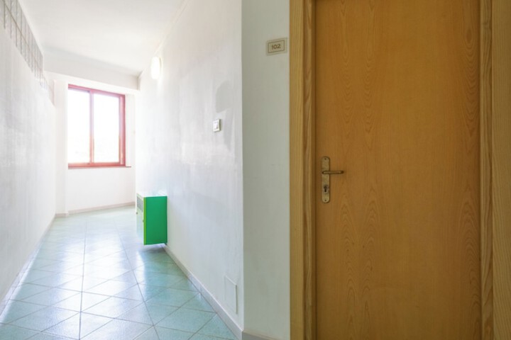 Ballroom/Hall 40 of 44