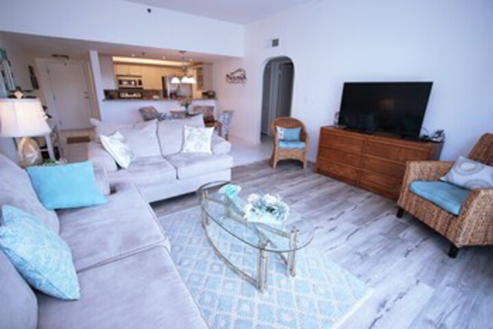 Room 9 of 18