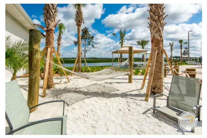 Property Grounds 33 of 42