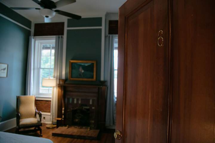 Standard Double Room (22 of 64)