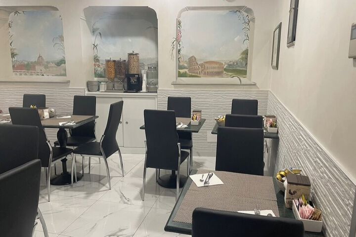 Dining 51 of 62