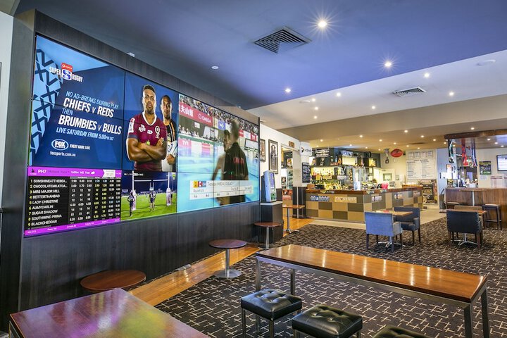 Sports bar