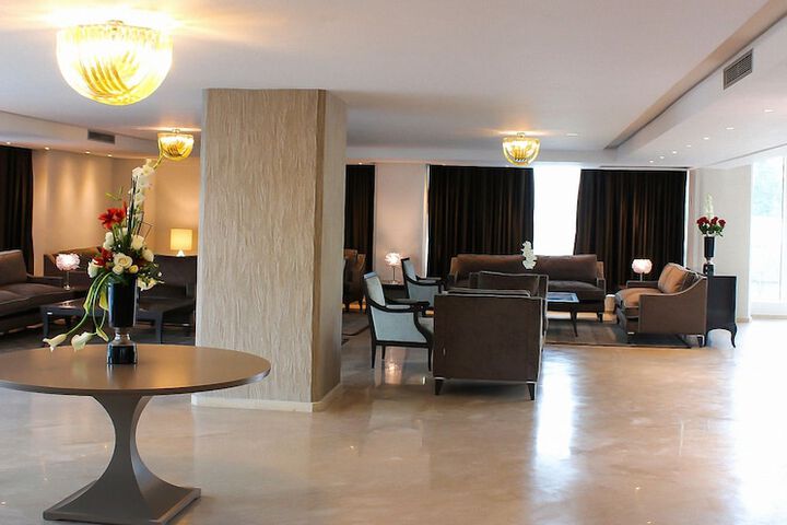 Hotel Lobby