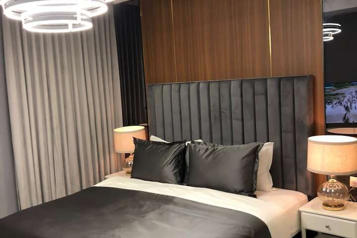 Room 10 of 61