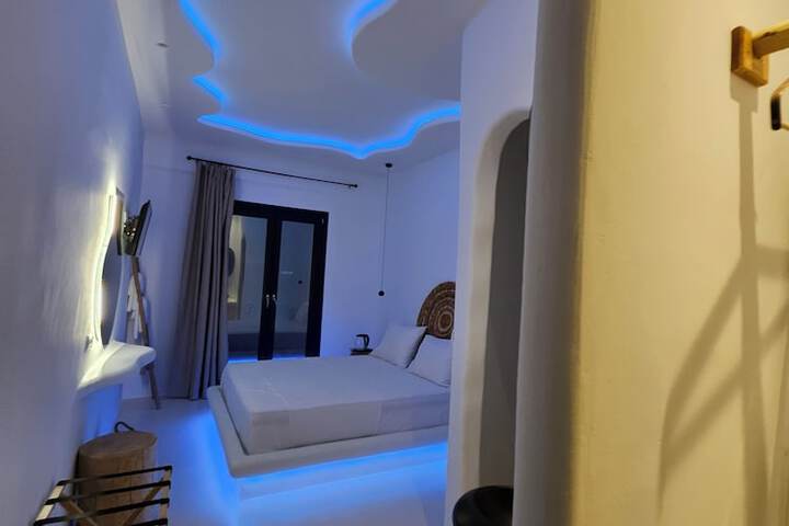 Room 38 of 113