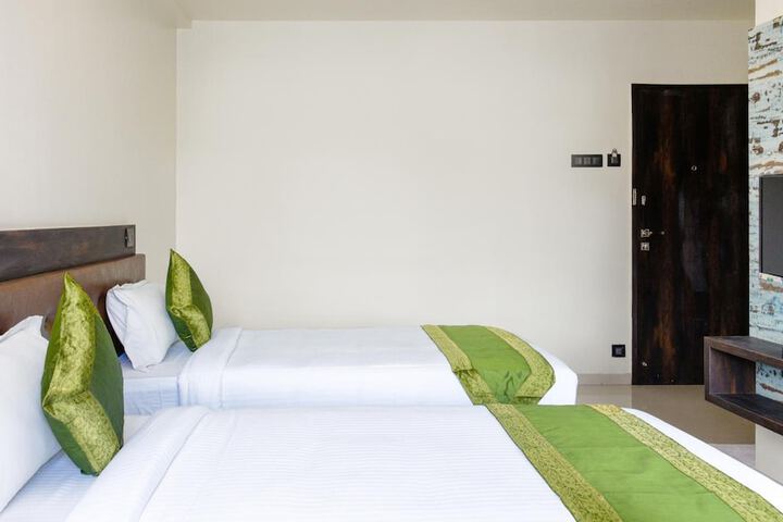 Room 20 of 31
