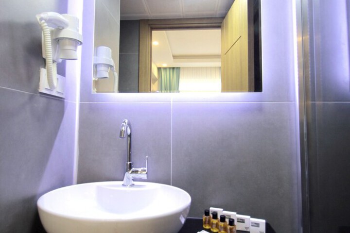 Room 55 of 87