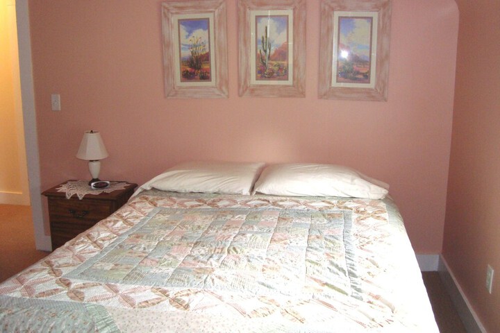 Room 4 of 22
