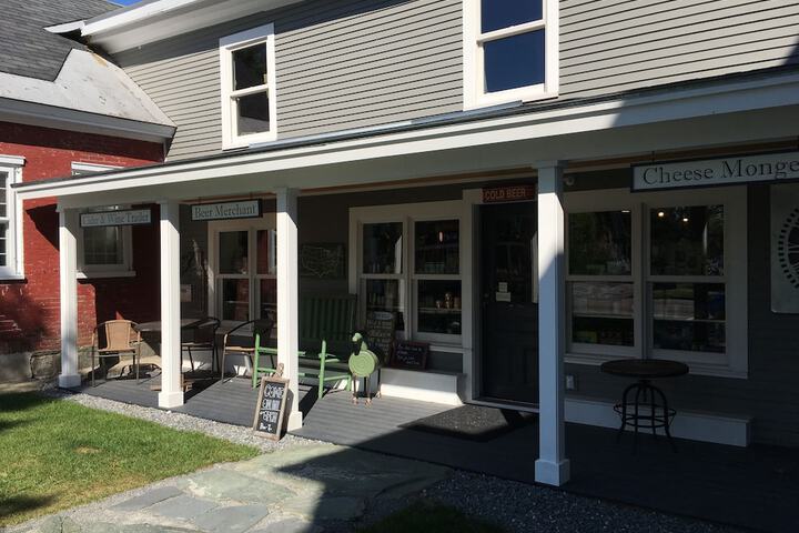 Terrace/Patio 28 of 29