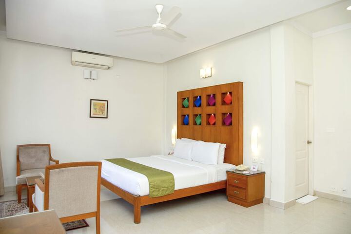Room 21 of 86