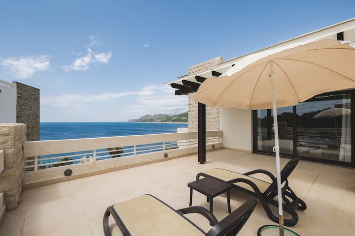 Terrace/Patio 85 of 211