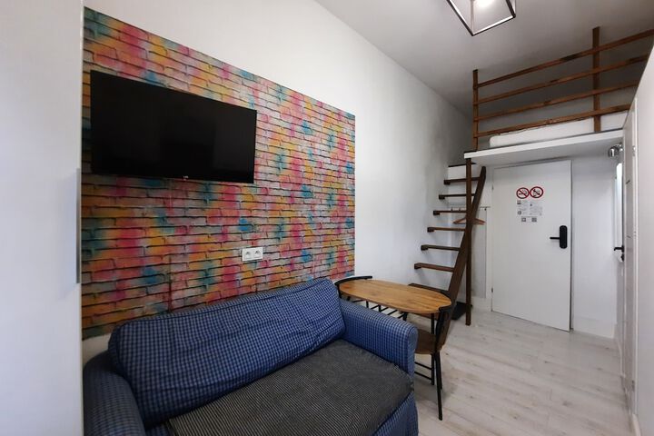 Room 91 of 159