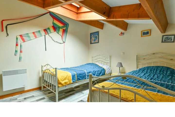 Room 7 of 97