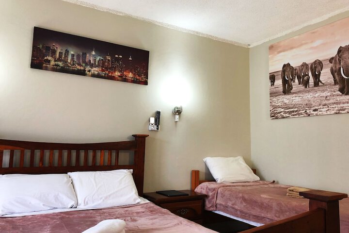 Room 15 of 35