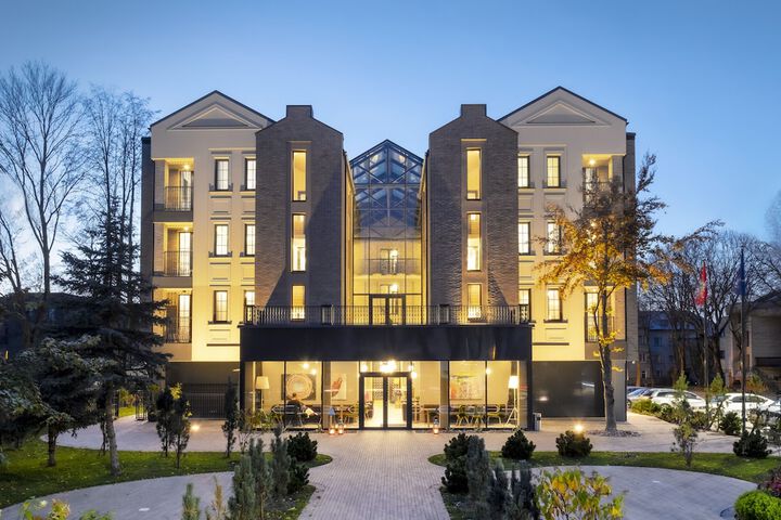 Amsterdam Plaza in Palanga