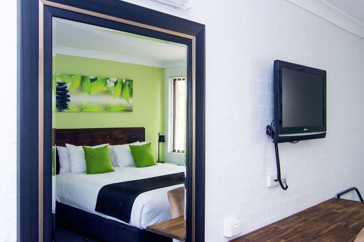 Room 19 of 57