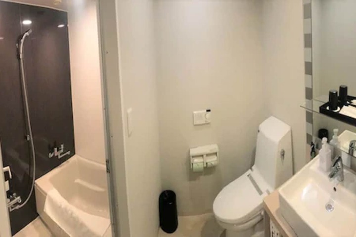 Room 26 of 71