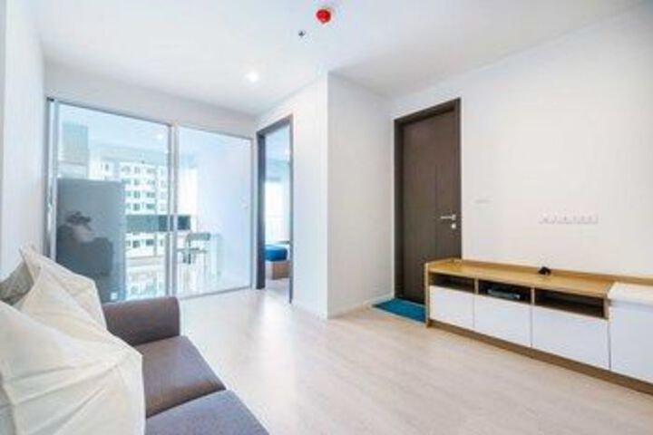 Room 18 of 23