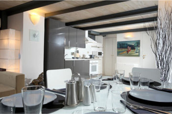 Room 49 of 87
