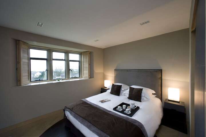 Room 7 of 30