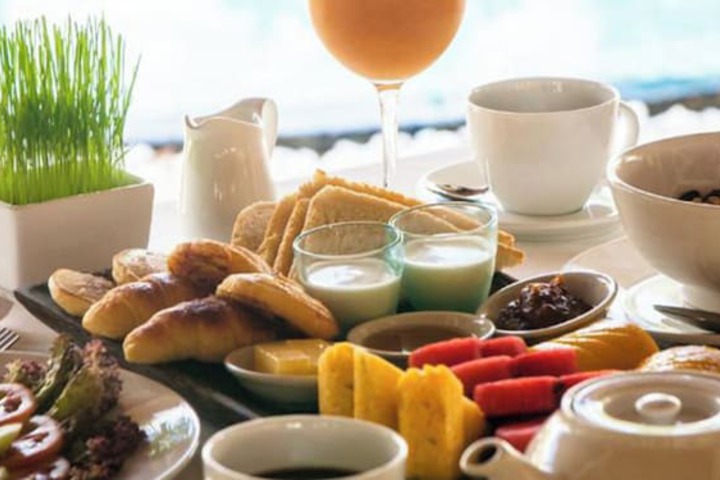 Breakfast/Coffee Service 78 of 138