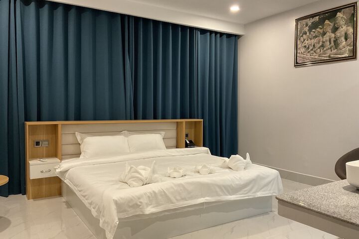 Room 11 of 54