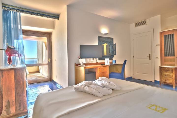 Room 13 of 55
