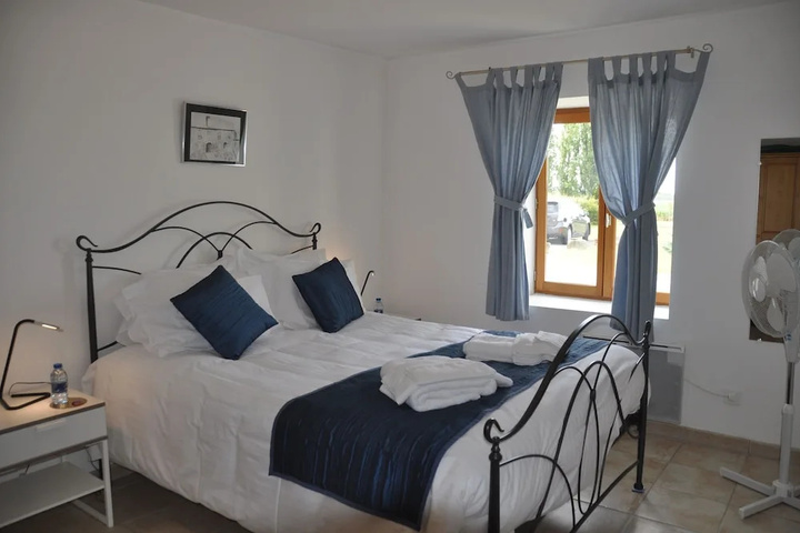 guest_rooms