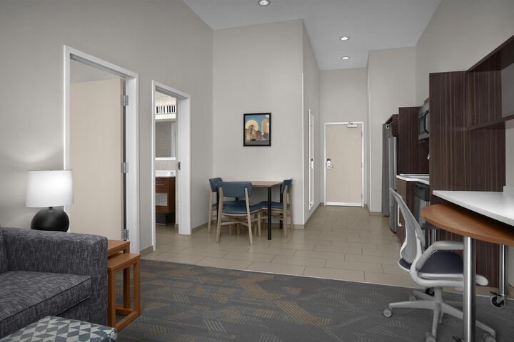 Room 40 of 61