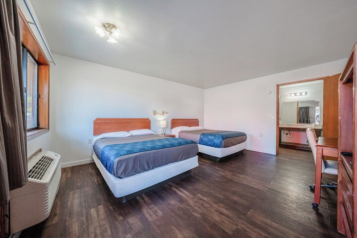 Room 22 of 40