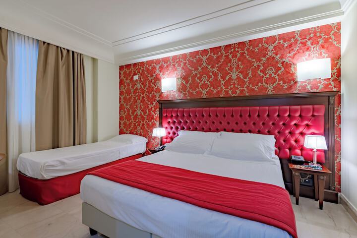 Room 20 of 87